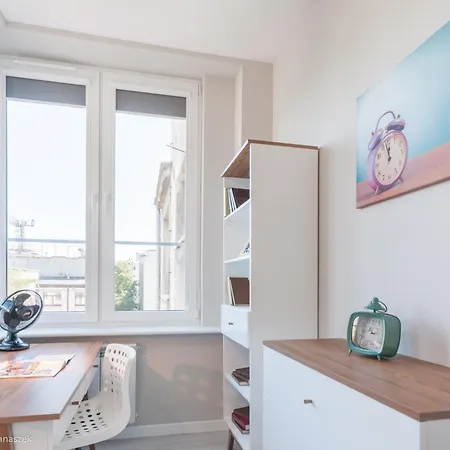 Room, Aleja Niepodleglosci 148, Center, Sgh, Pole Mokotowskie Warszawa Zewnętrze zdjęcie